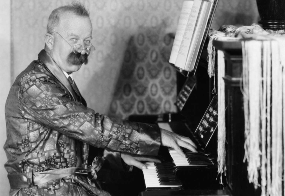 Pianoforall - The Incredible New Way To Learn Piano and Keyboards