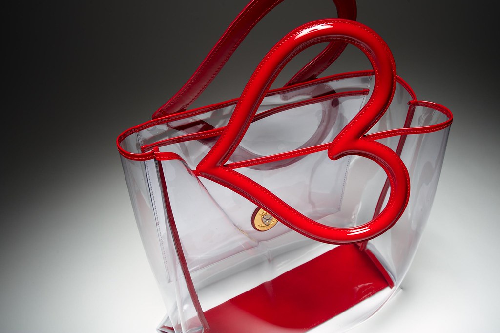 Italian Leather Handbags: An Elegant Upgrade for Any Wardrobe