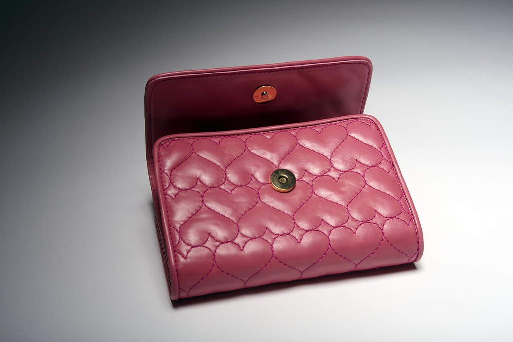 Italian Leather Handbags: An Elegant Upgrade for Any Wardrobe