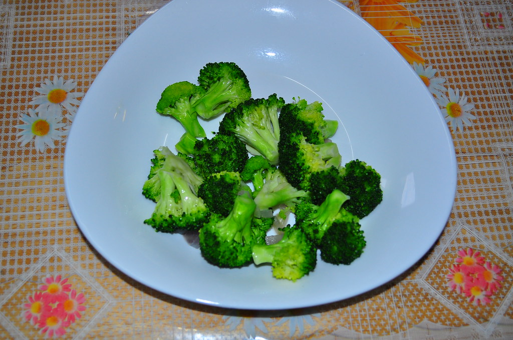 Pregnancy Nutrition: What to Eat and What to Skip