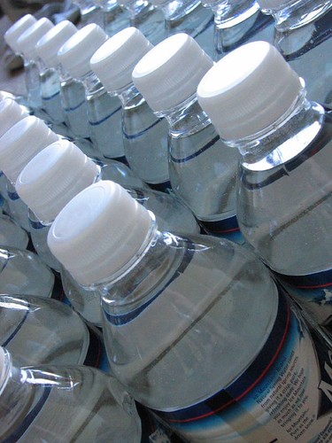 Quick Early Wins: The Water-First Tricks That Dropped Pounds