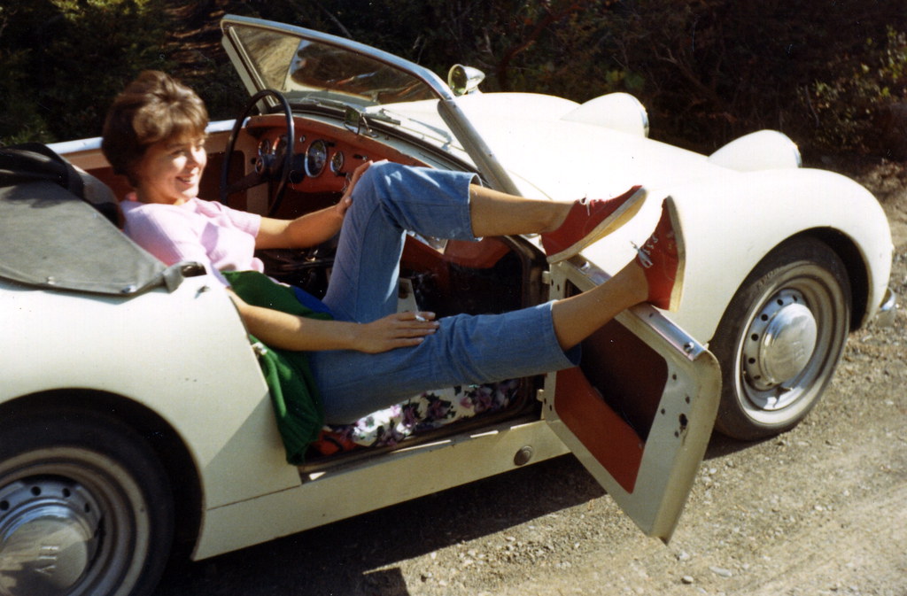 Sports Cars for Women Buyers: Buying for Yourself, Not a Stereotype