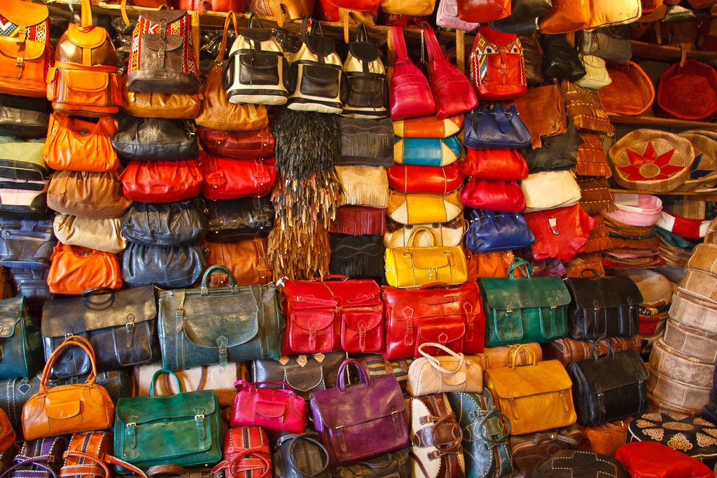 Wholesale Handbags: What That Word Actually Means for Shoppers